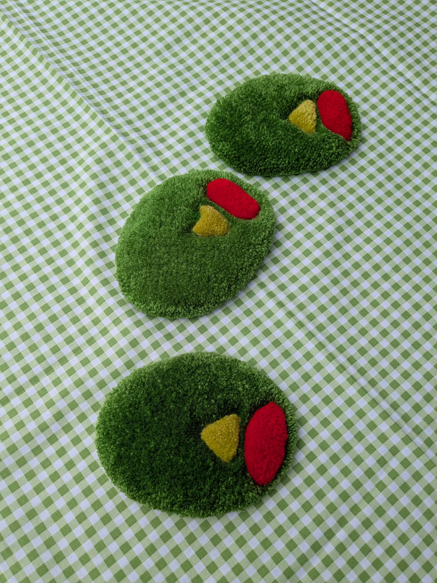Olive Mug Rugs